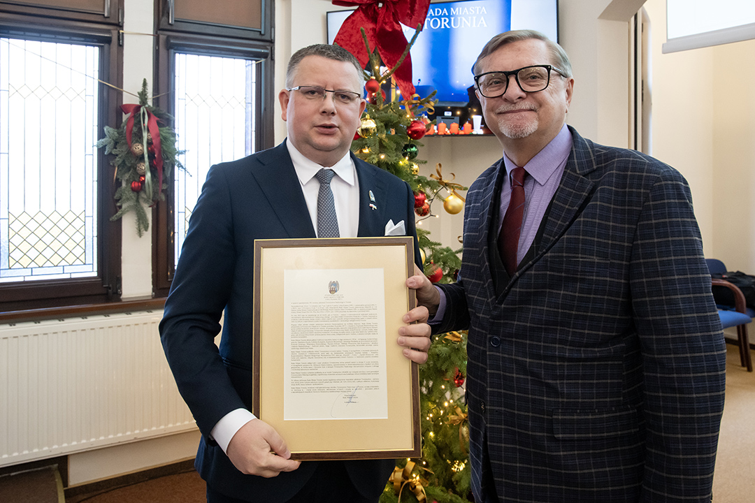 prof. Andrzej Radzimiński Prezes Towarzystwa Naukowego w Toruniu