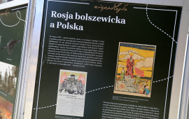 Plansza wystawy z napisem Rosja bolszewicka a Polska