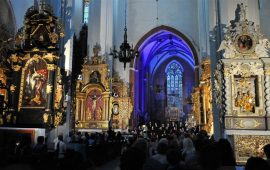 Zdjęcie z galerii 80 lat bazyliki katedralnej w Toruniu