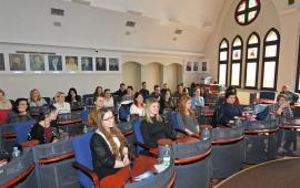 Zdjęcie z galerii Erasmus: młodzi Włosi i Finowie w Toruniu 