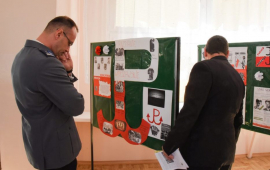 Zdjęcie z galerii 20. rocznica nadania SP 32 w Toruniu imienia Armii Krajowej