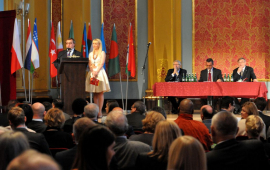 Zdjęcie z galerii III Międzynarodowy Kongres Azjatycki w Toruniu
