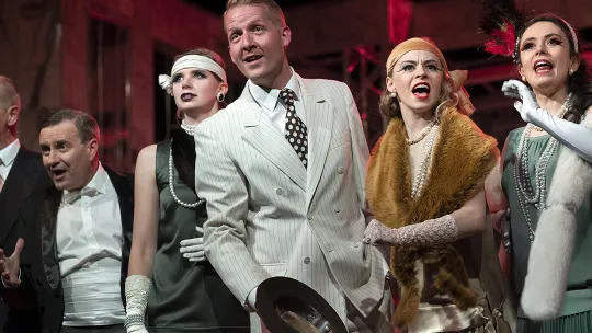 scena ze spektaklu, fot. Wojtek Szabelski