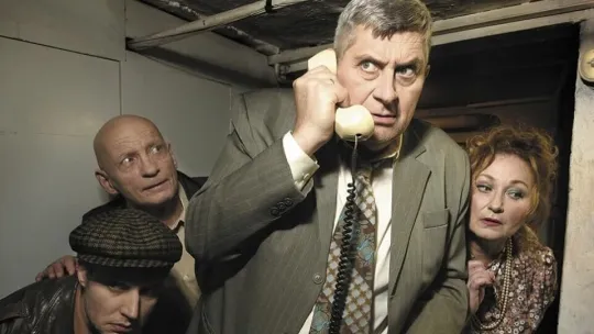 zdjęcie ze spektaklu "Bareja wieczorową porą"