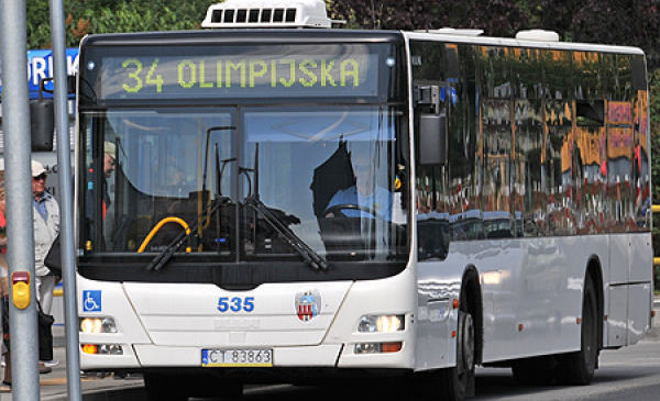 Zdjęcie do artykułu: Skarpa: autobusy wróciły na trasy