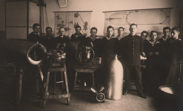 Oficerska Szkoła Marynarki Wojennej w Toruni