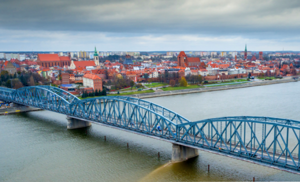 Na zdjęciu most drogowy w Toruniu, Fot. Błażej Antonowicz Focus Art
