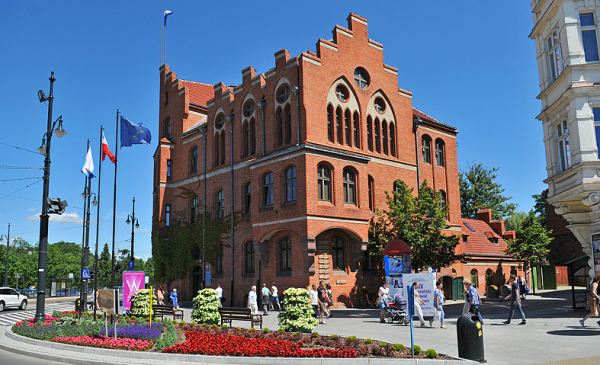 Na zdjęciu: budynek Urzędu Miasta Torunia przy ul. Wały gen. Sikorskiego 8