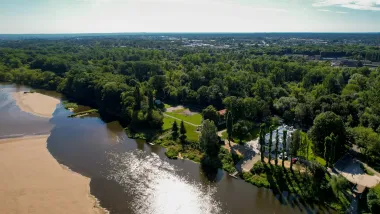 Kępa Bazarowa ma patrona