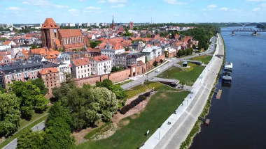 Widok z drona na bulwar