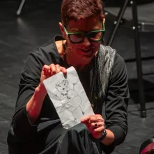 Życie widziane oczami osób zmagających się z chorobami onkologicznymi było tematem spektaklu "Krąg Kobiet", który przedstawiła w minioną niedzielę grupa teatralna "ONKO-świat", działająca w ramach Akademii Walki z Rakiem Fundacji "Światło".