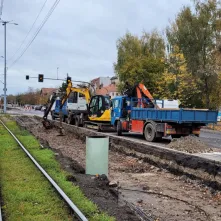 W ciągu ul. Konstytucji 3 Maja i Kościuszki trwają modernizacje kolejnych odcinków toruńskich torowisk.