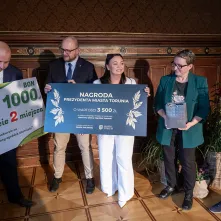 Wręczenie nagrody laureatowi II i III miejsca Grande Coffee