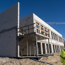 Budowa szkoły podstawowej przy ul. Grasera - stan prac na 4.11.2024 r.