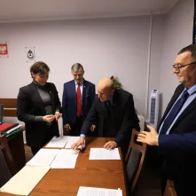 Podpisanie porozumienia międzygminnego dot. połaczeń autobusowych z Gminą Wielka Nieszawka