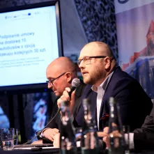 Podpisanie umowy na zakup autobusów elektrycznych