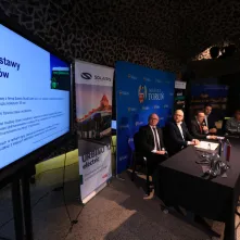 Podpisanie umowy na zakup autobusów elektrycznych