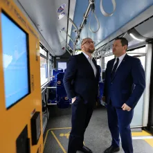 Podpisanie umowy na zakup autobusów elektrycznych