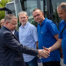 Nowe hybrydy w taborze MZK