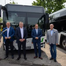 Nowe hybrydy w taborze MZK