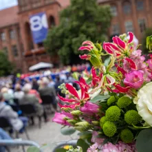 Uroczyste posiedzenie Senatu UMK na Rynku Staromiejskim 