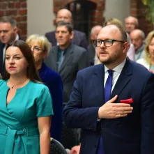 80-lecie Zespołu Szkół Inżynierii Środowiska w Toruniu, wręczenie Medalu "Za Zasługi dla Miasta Torunia"