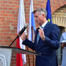 80-lecie Zespołu Szkół Inżynierii Środowiska w Toruniu, wręczenie Medalu "Za Zasługi dla Miasta Torunia"