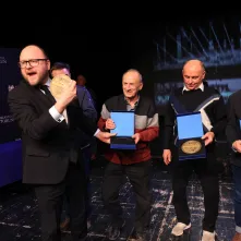 Toruń świętuje 100-lecie hokeja na lodzie