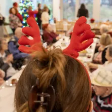 Z życzeniami dla mieszkańców i pracowników Domu Pomocy Społecznej w Toruniu