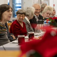 Z życzeniami dla mieszkańców i pracowników Domu Pomocy Społecznej w Toruniu