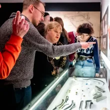 Wernisaż wystawy o zapomnianym nabrzeżu Torunia w Ratuszu Staromiejskim