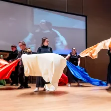 „Piękna i Bestia” w wykonaniu Teatru „Czy TAK, czy NIE?”