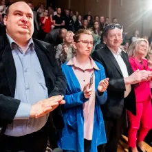 „Piękna i Bestia” w wykonaniu Teatru „Czy TAK, czy NIE?”