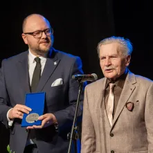 Medal Honorowy „Thorunium” dla Władysława Owczarzaka