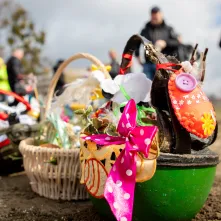 Święconka w kasku – wielkanocna tradycja na dwóch kołach