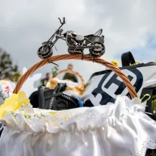 Święconka w kasku – wielkanocna tradycja na dwóch kołach