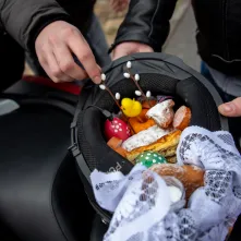 Święconka w kasku – wielkanocna tradycja na dwóch kołach