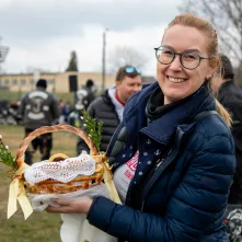 Święconka w kasku – wielkanocna tradycja na dwóch kołach