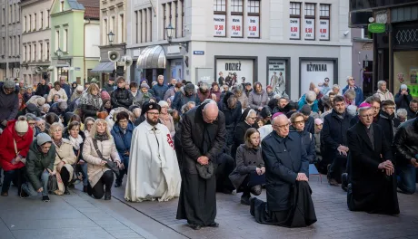 Droga Krzyżowa ulicami Torunia