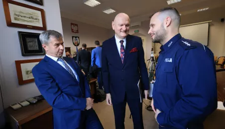 Podziękowania dla bohaterów akcji ratunkowej na Wiśle, 19.04.2024 r.