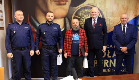 Podziękowania dla bohaterów akcji ratunkowej na Wiśle, 19.04.2024 r.