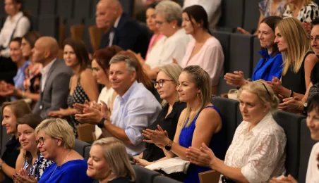 Nauczyciele dyplomowani odebrali akty nadania stopnia awansu