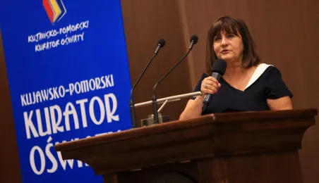 Nauczyciele dyplomowani odebrali akty nadania stopnia awansu