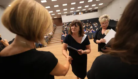 Nauczyciele dyplomowani odebrali akty nadania stopnia awansu