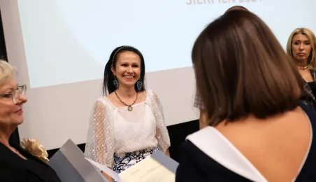 Nauczyciele dyplomowani odebrali akty nadania stopnia awansu