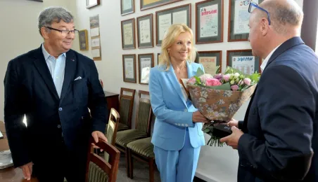Dr hab. Marlena Ciechan-Kujawa, dr hab. Jerzy Boehlke i wiceprezydent Rafał Pietrucień