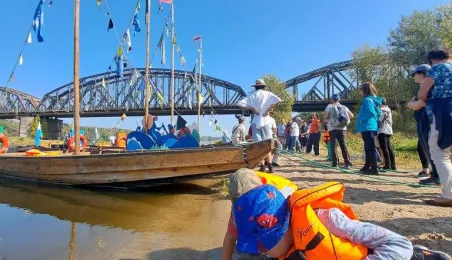 Widok na Toruń - rajd rowerowy, spływ i wycieczka