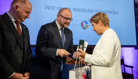 Wręczenie odznaczeń za zasługi dla turystyki - Magdalena Kachniewska