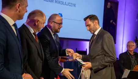 Wręczenie odznaczeń za zasługi dla turystyki - Adam Mikołajczyk