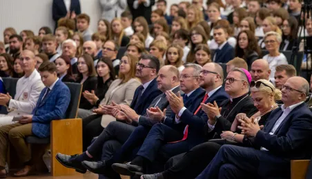 Inauguracja roku akademickiego 2024/2025 na UMK